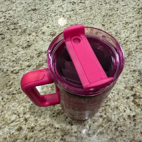 Stanley Strawberry Shortcake Hot Pink Tumbler with Handle - Picture 3 of 3